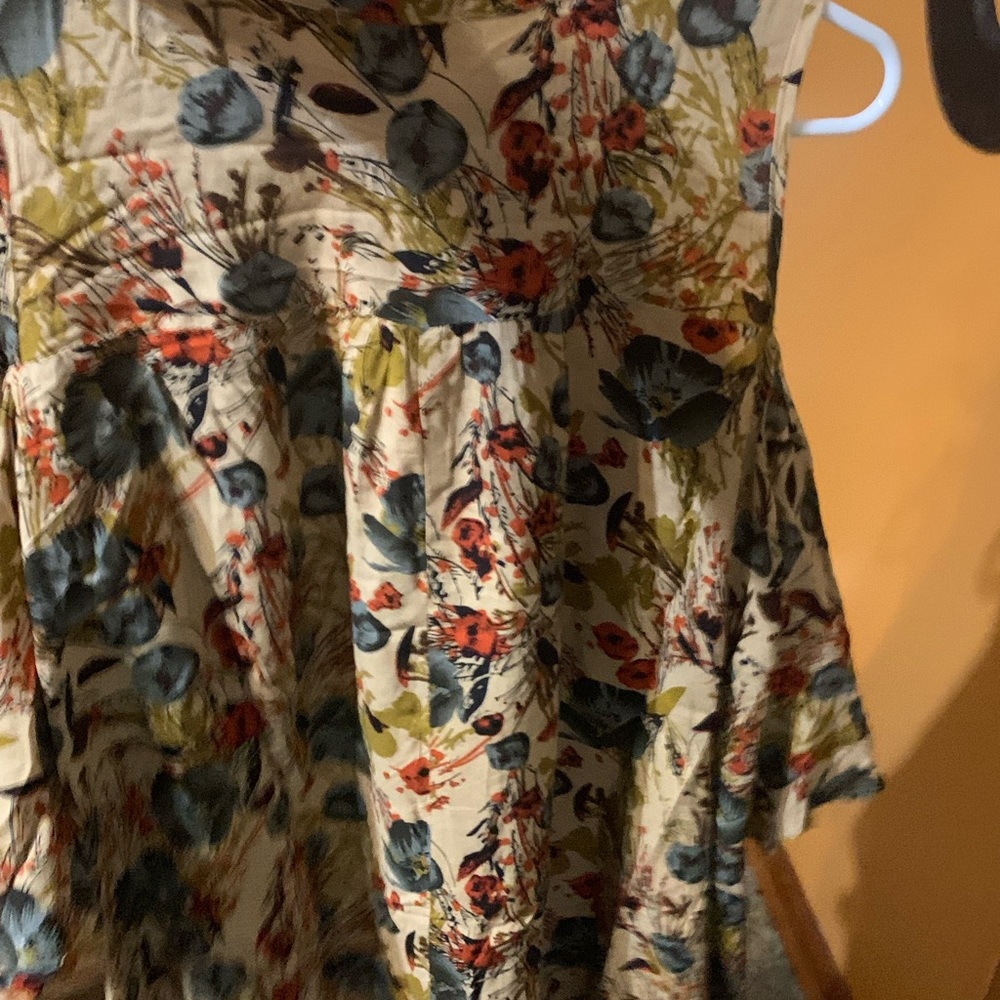 Tunic - Picture 4 of 5